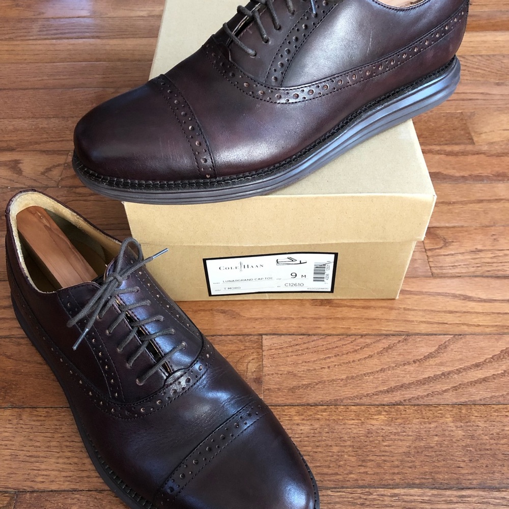 COLE HAAN Lunargrand Cap Toe